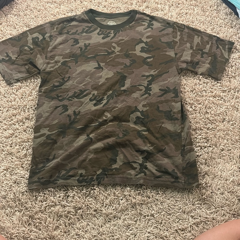 Kids camo tshirt